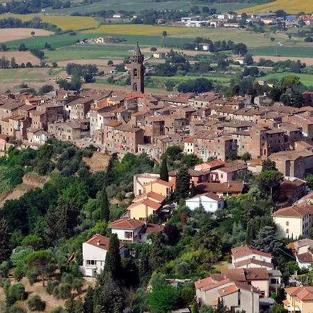 بيت ضيافة Lestra Monte Lopio
